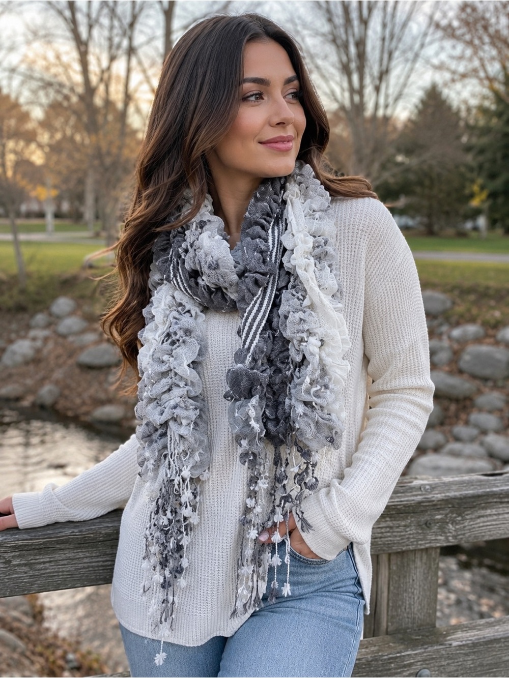Gray White Textured Scrunch Scarf Wrap Fringe 60x14